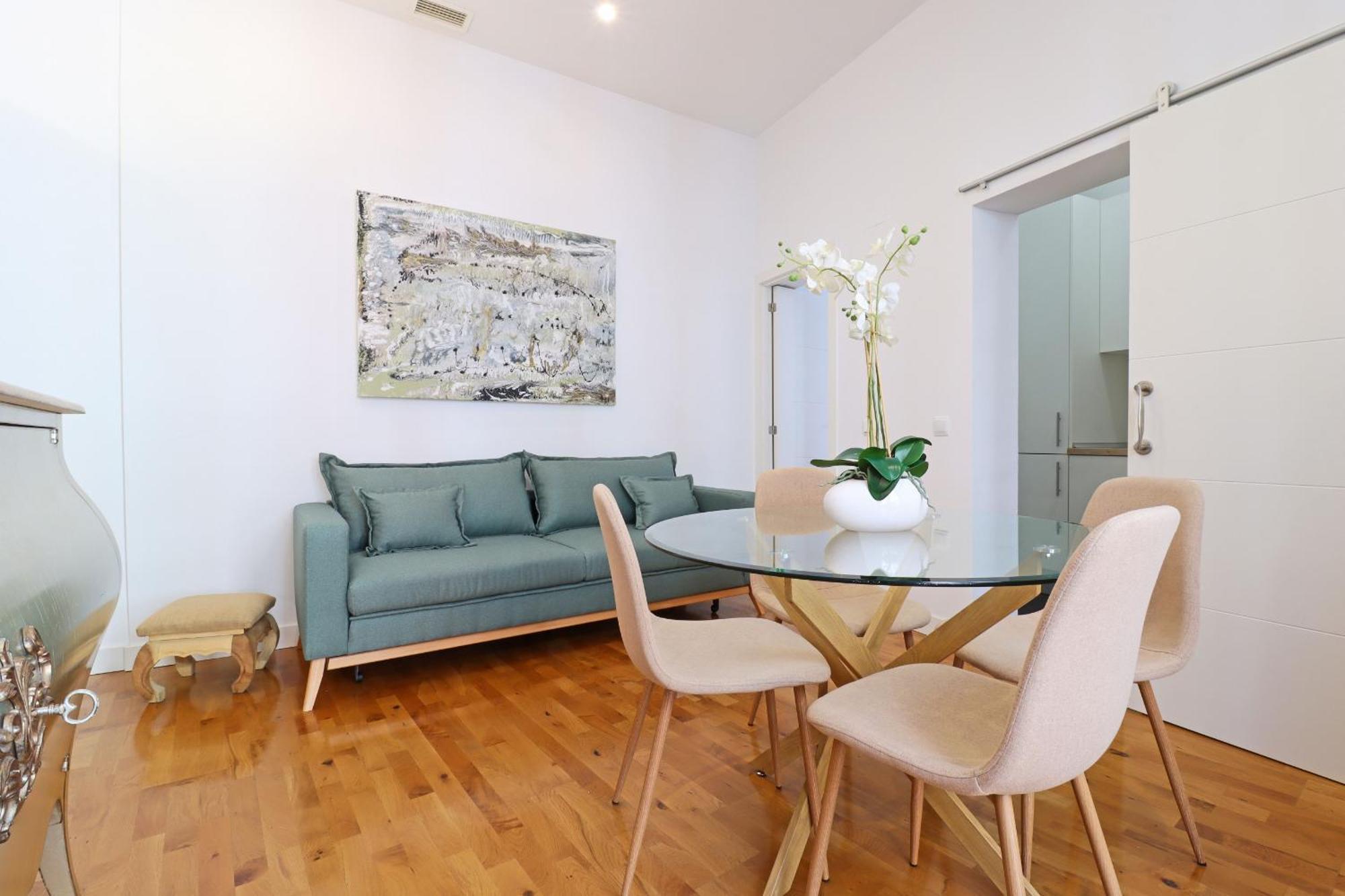 Chueca Suites Madrid Exterior photo