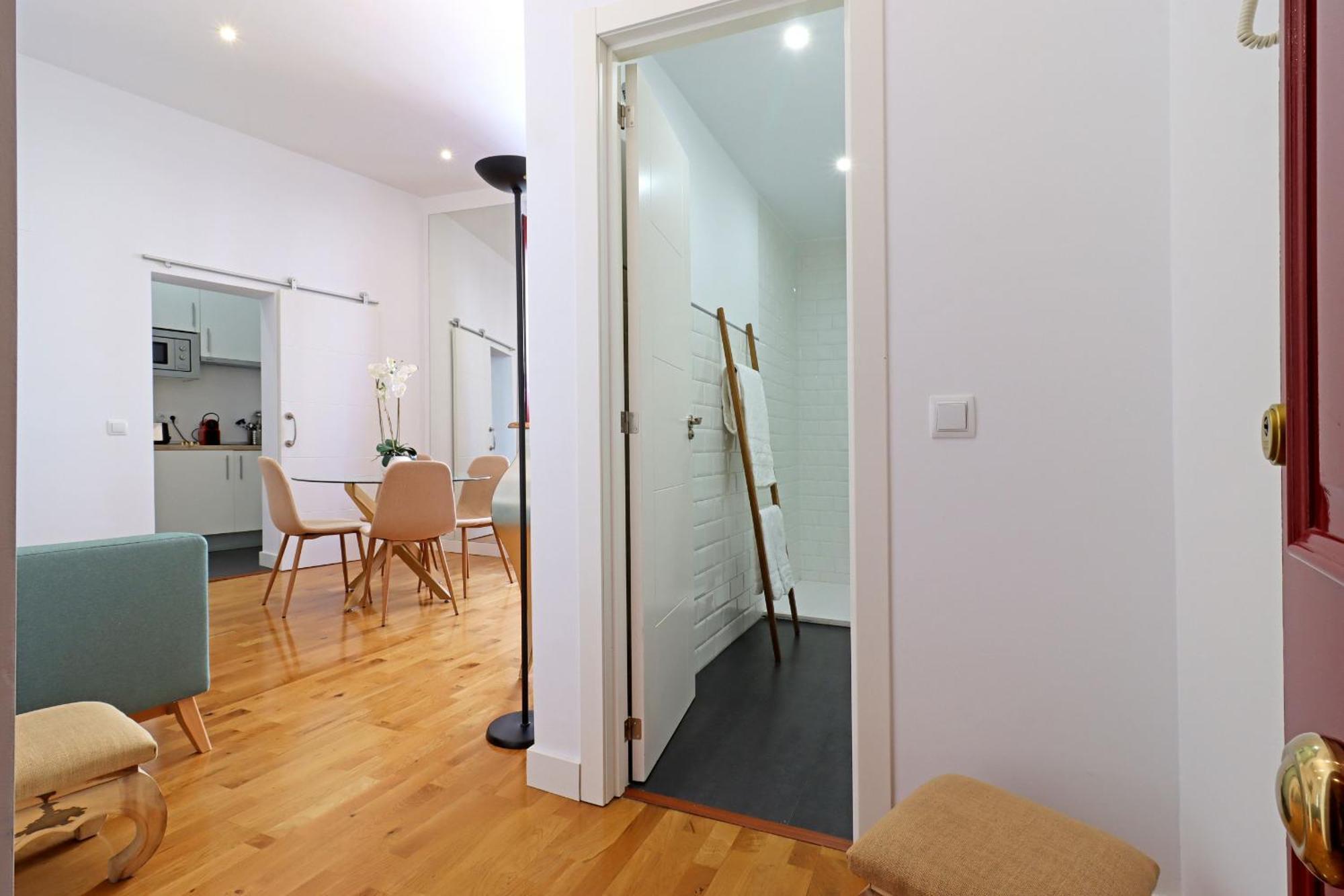Chueca Suites Madrid Exterior photo
